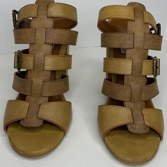 Dolce by Mojo Moxy Tan Chunky Sandals Stacked Heel Ankle Strap Women's S… - Picture 4 of 15